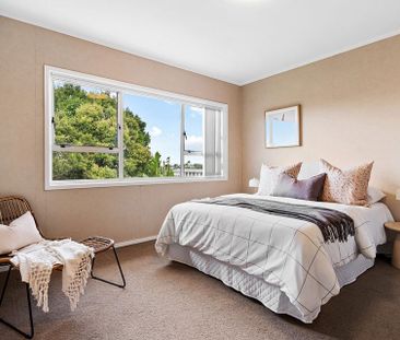 Spacious Family Retreat - Photo 2