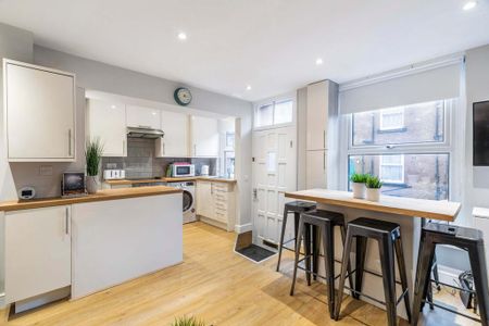 4 bedroom house to rent - Photo 3