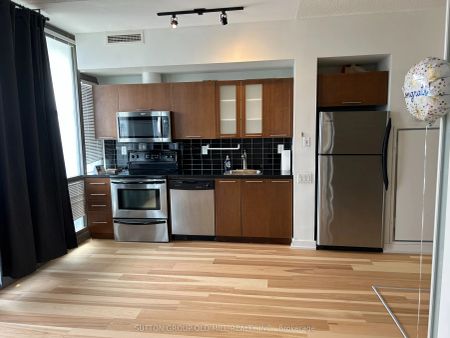 33 Mill Street #1103 - Photo 4