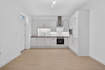 Apt 2, 51 53bridge Street, Lisburn, BT28 1XZ - Photo 4