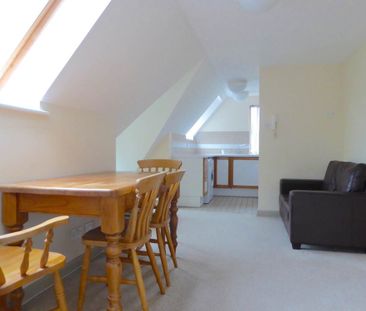 Flat to rent in Milton Road, Cambridge, CB4 1XQ - Photo 1