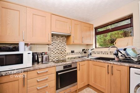 1 bedroom house share to rent - Photo 2