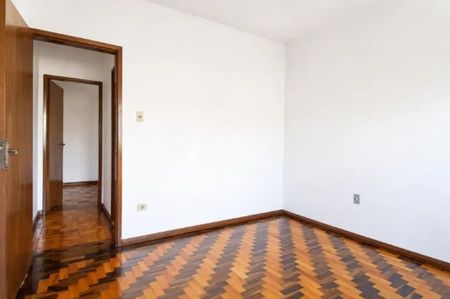 Casa com 3 quartos e 120m² para alugar em Jardim Sabará, Porto Alegre. - Photo 2