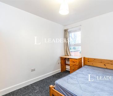 House share to rent - Photo 6