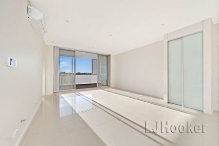 MODERN LIVING - HIGH FLOOR, NORTH FACING IN A1 HOMEBUSH VILLAGE LOCATION - Photo 4