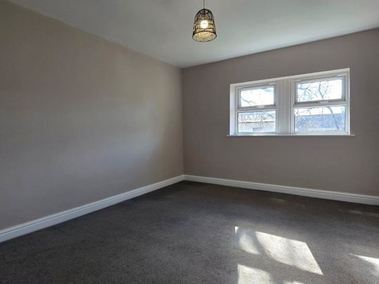 Second Avenue, Nottingham, Nottinghamshire, NG7 - Photo 1