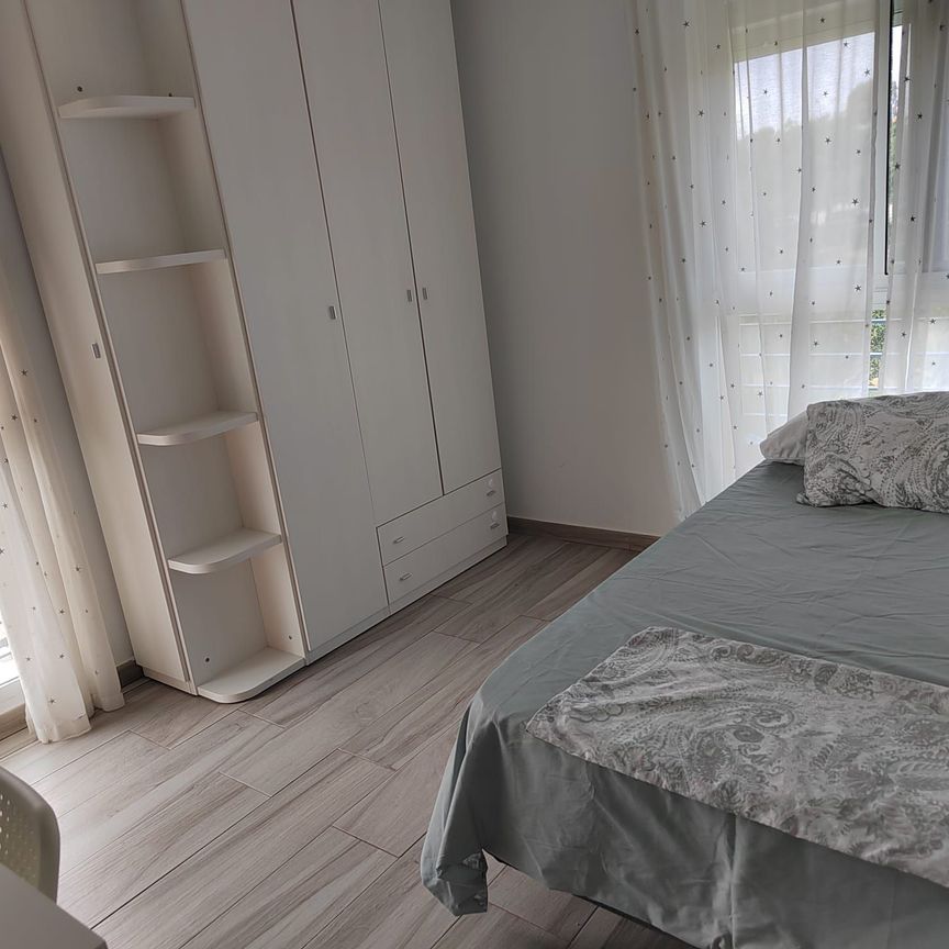 Piso de alquiler en Calle Hortensia, Campanillas - Photo 1