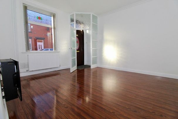 2 bedroom terraced house to rent - Photo 1