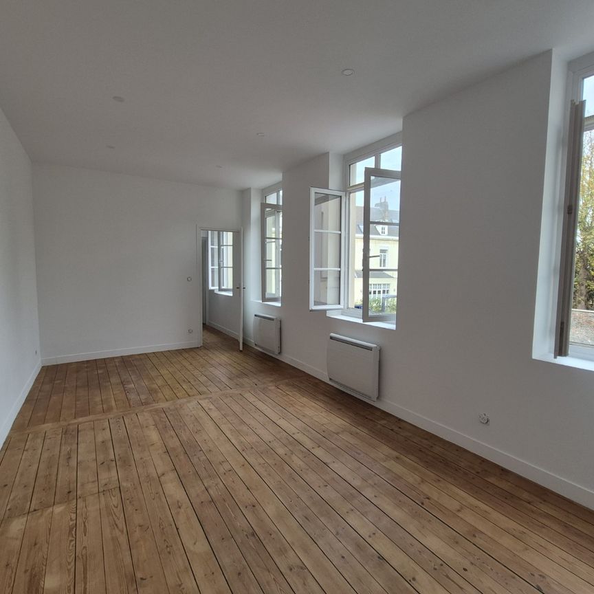 Location Appartement 3 pièces 80m² DOUAI 59500 - Photo 1