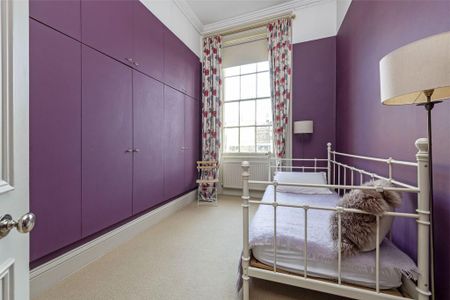 3 bedroom flat to rent - Photo 5