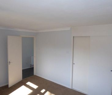 2 bedroom bungalow to rent - Photo 3