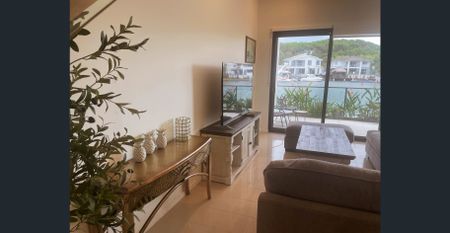 Fully Furnished Waterfront Townhouse with Canal Views from Every Bedroom - Photo 5