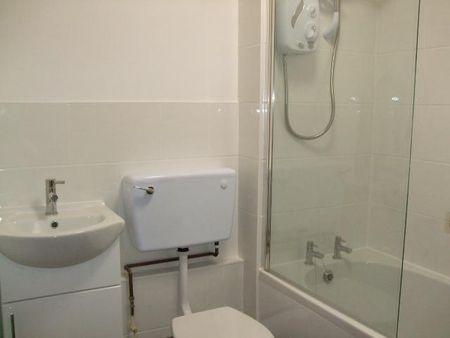 Studio to rent - Photo 3