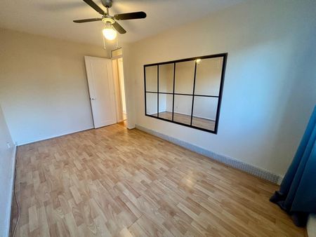 St Chads Fields, Winsford - Photo 3