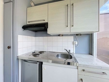 Location Appartement 1 pièce 25m² - Photo 4