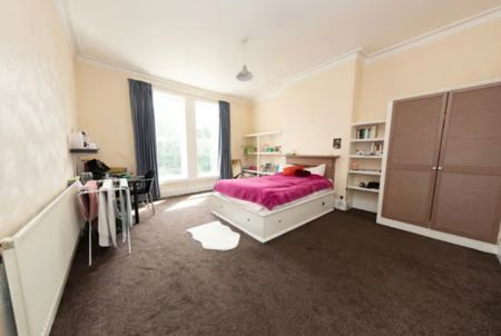 7 Bed - 31 Richmond Road, Headingley, Leeds - LS6 1BX - Student - Photo 3