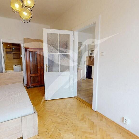 Pronájem bytu 1+1 42 m² - Photo 1