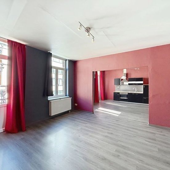 Appartement te huur - Photo 1