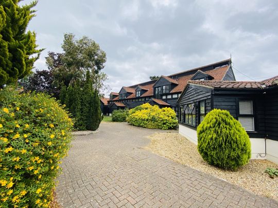 Coxtie Green Road, Brentwood, Navestockside - Photo 1