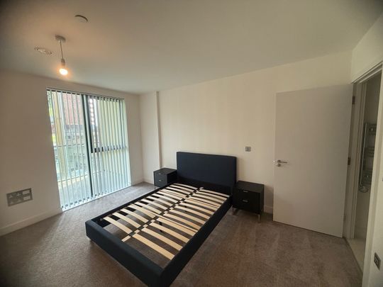 Alpini Road, London - Photo 1