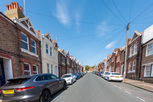 house to rent - Photo 1