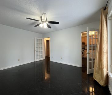 For Lease - 7132 Harding Crescent, Mississauga, Ontario - Photo 3