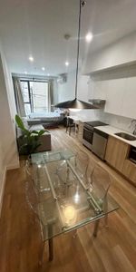 ✨ Loft meublé à louer – Bishop Embassy (Centre-ville de MTL) ✨ - Photo 4