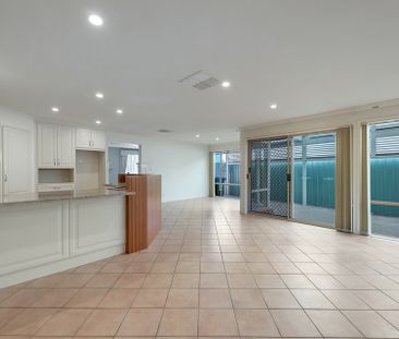 Style, Space & Executive Comfort in a Peaceful Highbury Setting - Photo 1