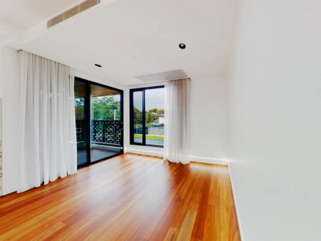 2 Bed, 2 Bath - Photo 5