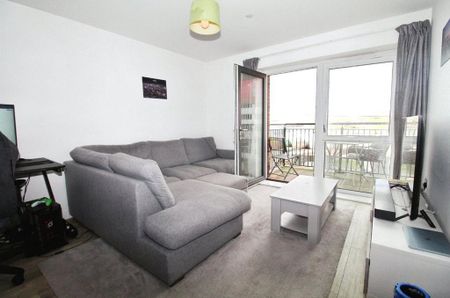 1 bedroom flat to rent - Photo 2