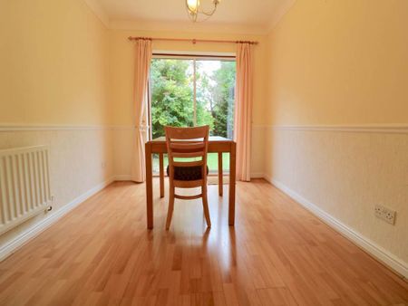 3 bedroom detached house to rent - Photo 3