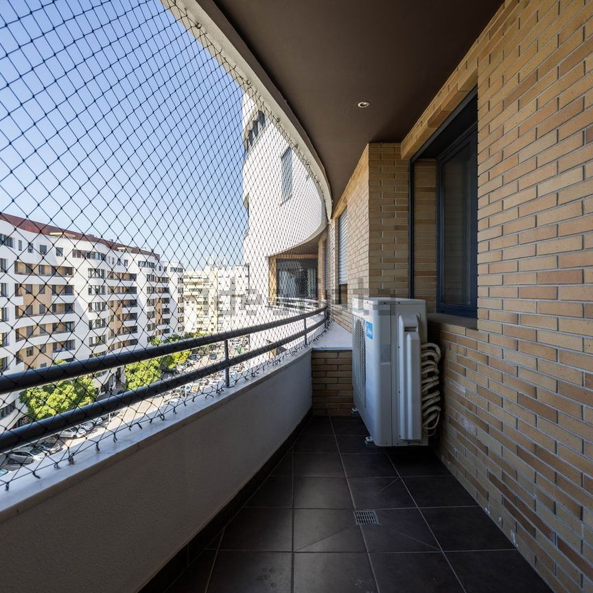 Apartamento em Infantado, Loures - Foto 1