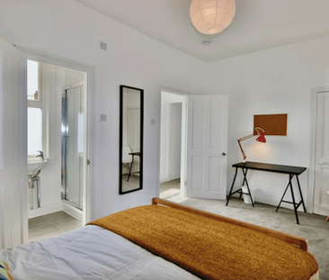 5 bedroom terraced house to rent - Photo 1