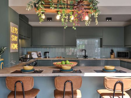 Stunning NEW coliving in the heart of Bicester - Photo 4