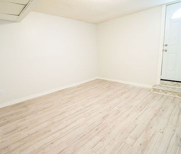**ST CATHARINES** 2 BEDROOM APARTMENT FOR RENT!! - Photo 1