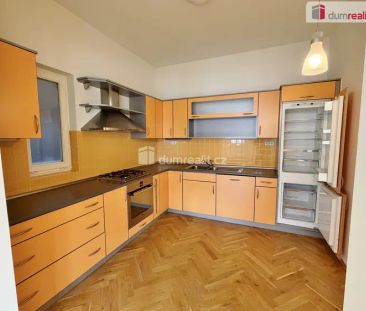 Prostorný, luxusní 2+kk u Stromovky - Photo 3