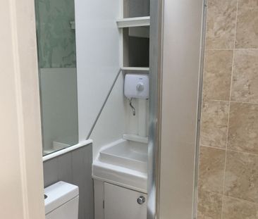 Studio Flat, Brancker Road, HA3 - Photo 3