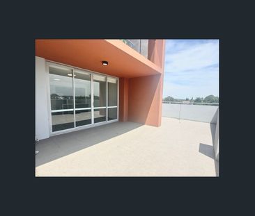 TWO BEDROOM ONE BATHROOM FOR LEASE - Photo 4