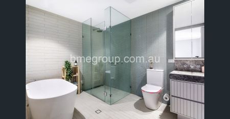 Stylish European Furnished 2-Bedroom in CASA Residences - Photo 4