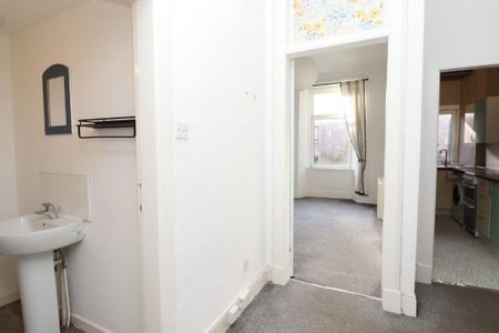 2 Bed Flat, Boyd Street, G42 - Photo 4