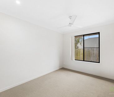 ELEVATED LIVING IN EMMADALE! - Photo 3