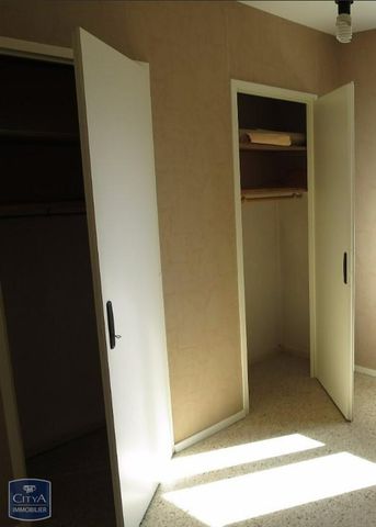 Location Appartement 3 pièces 50m² ST MARTIN D HERES 38400 - Photo 4