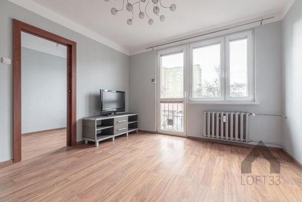 Słoneczne dwupokojowe mieszkanie na wynajem – ul. Armii Krajowej, Jaworzno - Photo 1