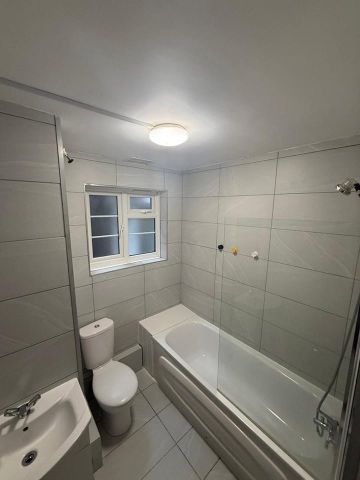 2 Bed Flat, The Vale, W3 - Photo 5