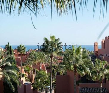 Alquiler de piso en Calle Reino Nazari - Foto 6