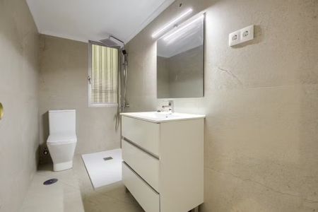 Calle de Alberto Aguilera, Madrid, Community of Madrid 28015 - Photo 4