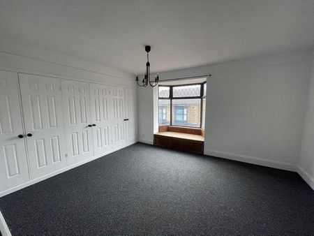 2 bedroom property to rent - Photo 2