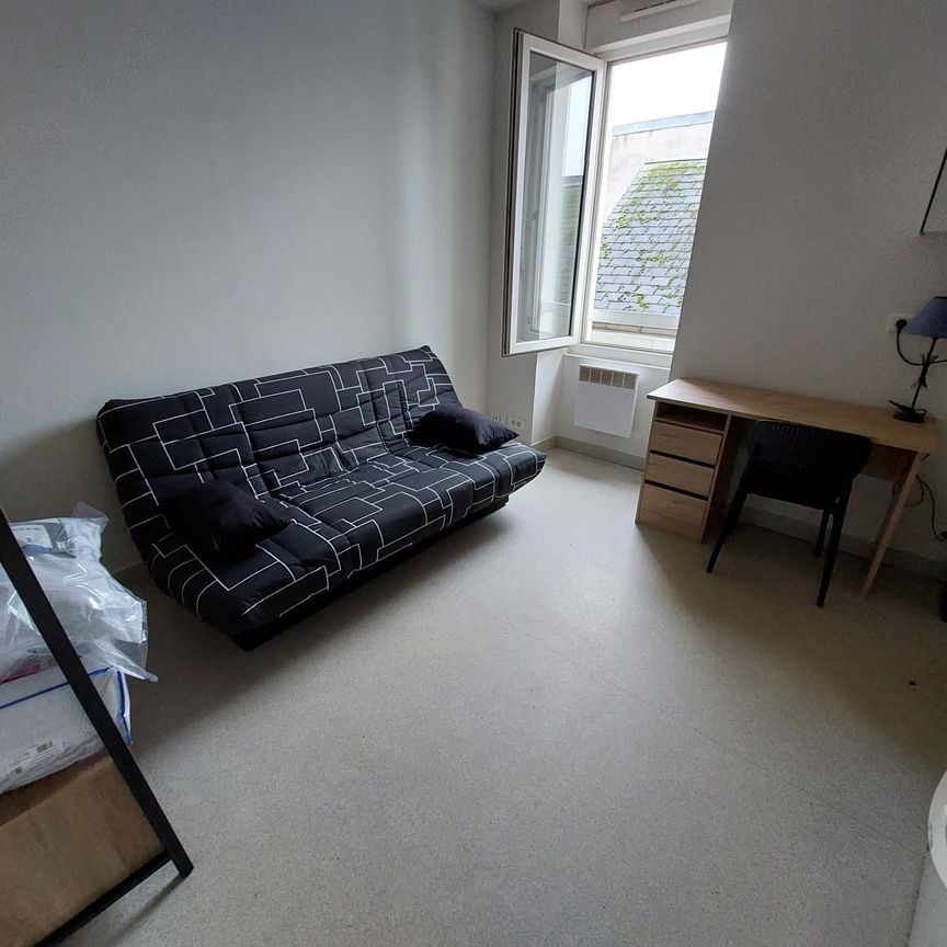 Location Appartement 1 pièce 12m² BRIVE LA GAILLARDE 19100 - Photo 1