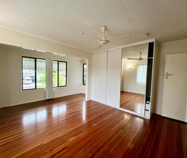 1 Cameron Street, East Mackay - Photo 4