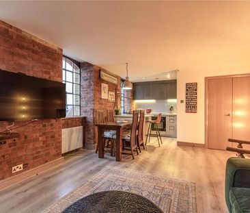 Bourneside Road, Addlestone, Surrey, KT15 - Photo 3